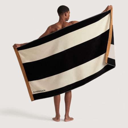 Apolle Beach Towel in Ebony